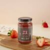 75% high-content light strawberry jam Sweet & rich strawberry flavor made with fruit spreadable texture breakfast jam